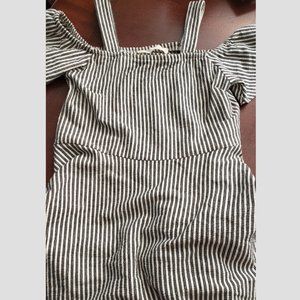 Zara Kids Little Girls Size 8 Cold Shoulder Black and White Striped Dress